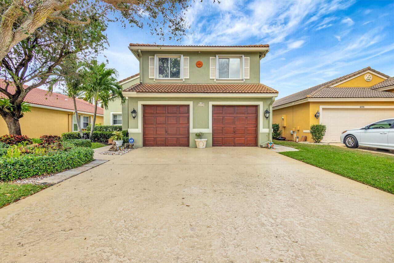 Property Photo: 6279 Barton Creek Circle FL 33463