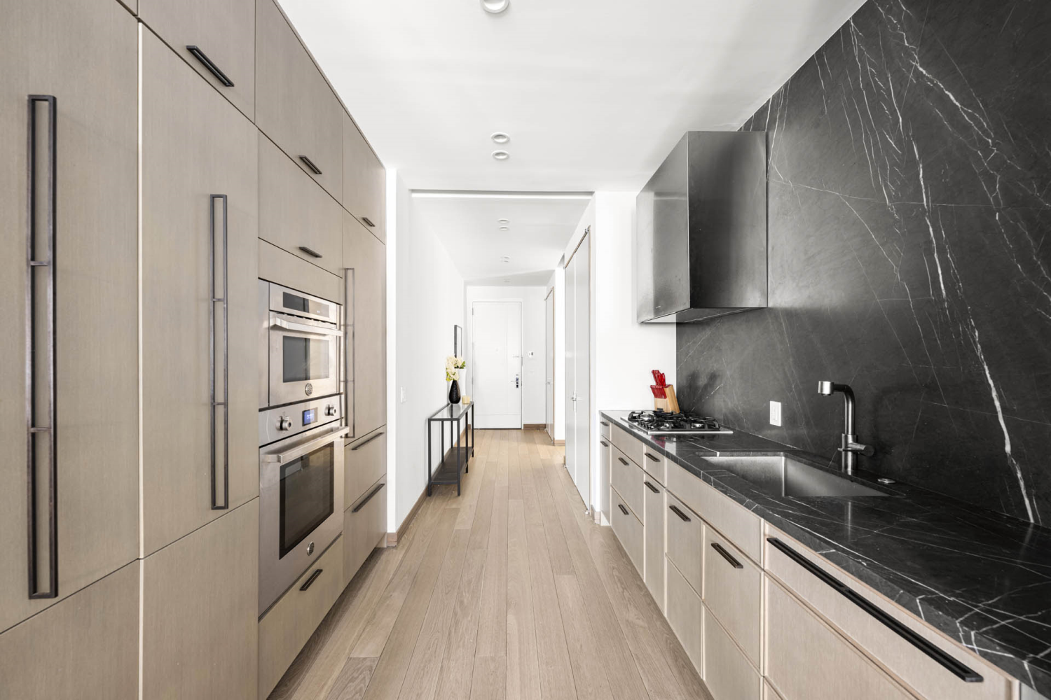 Property Photo: 88 Lexington Avenue 504 NY 10016