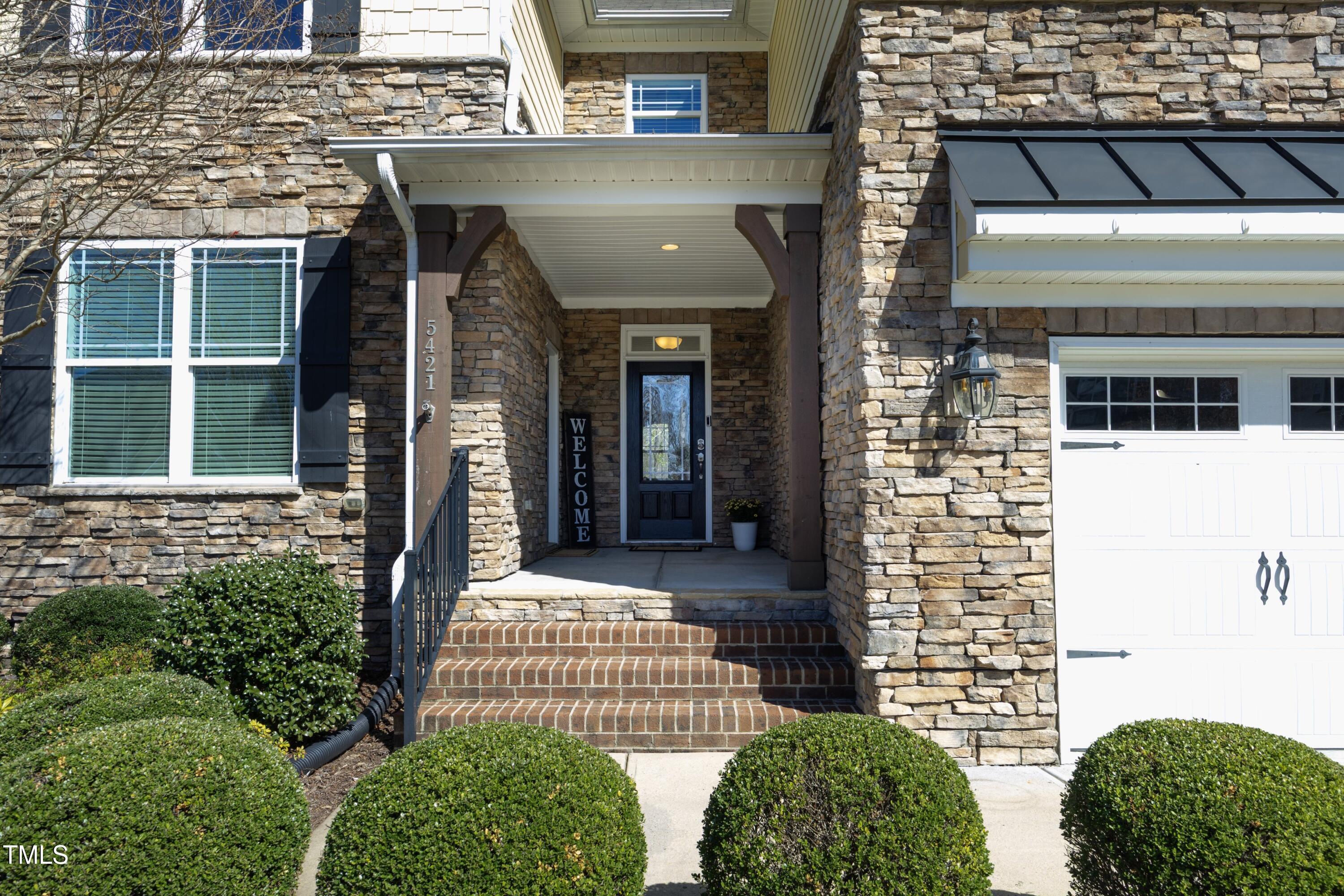 Property Photo: 5421 Downton Grove Court NC 27526