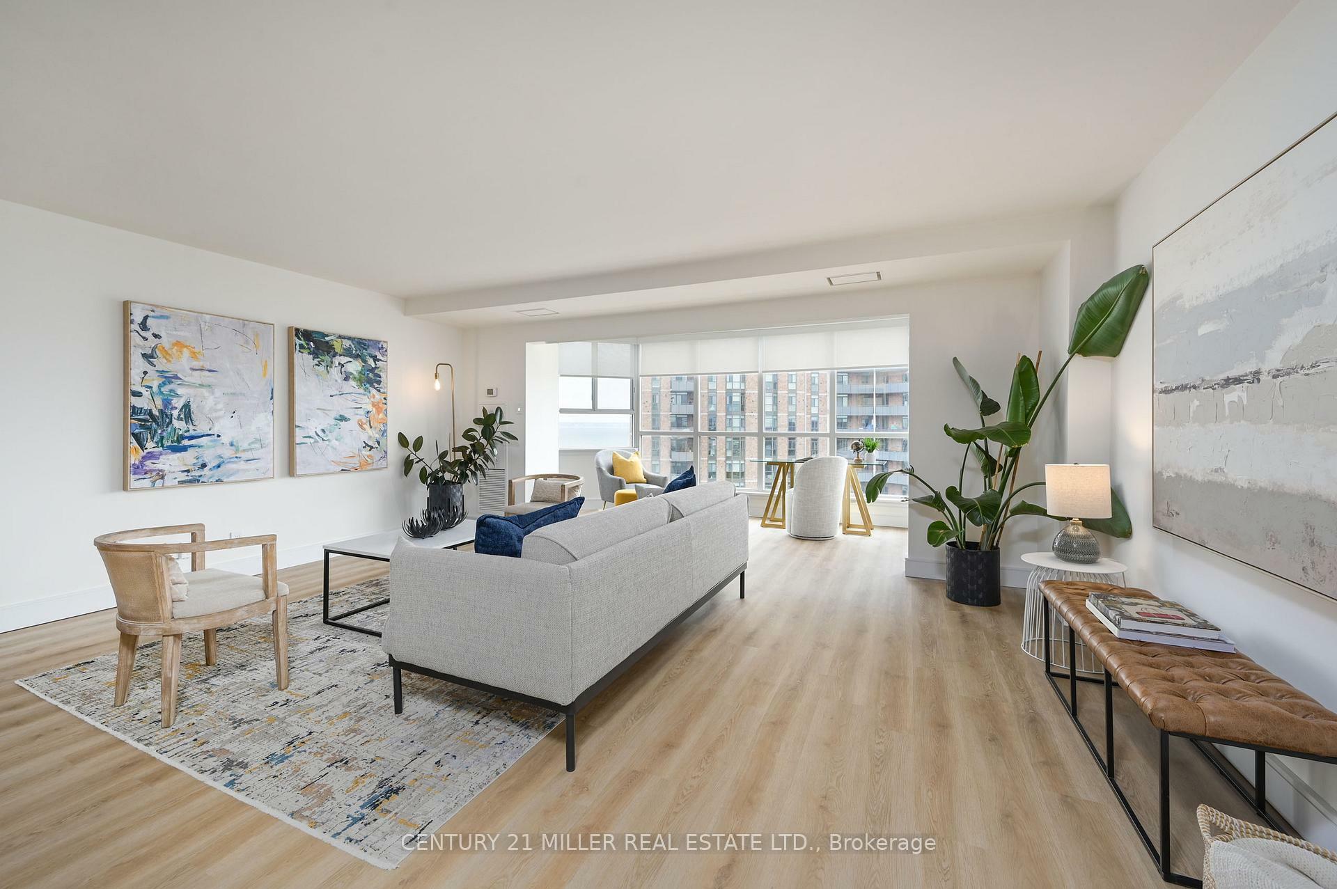Photo de la propriété: 5280 Lakeshore Road 902 ON L7L 5R1