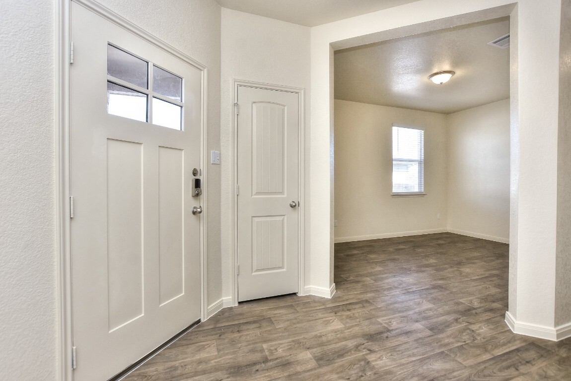 Property Photo: 6201 Kildare Drive TX 78626