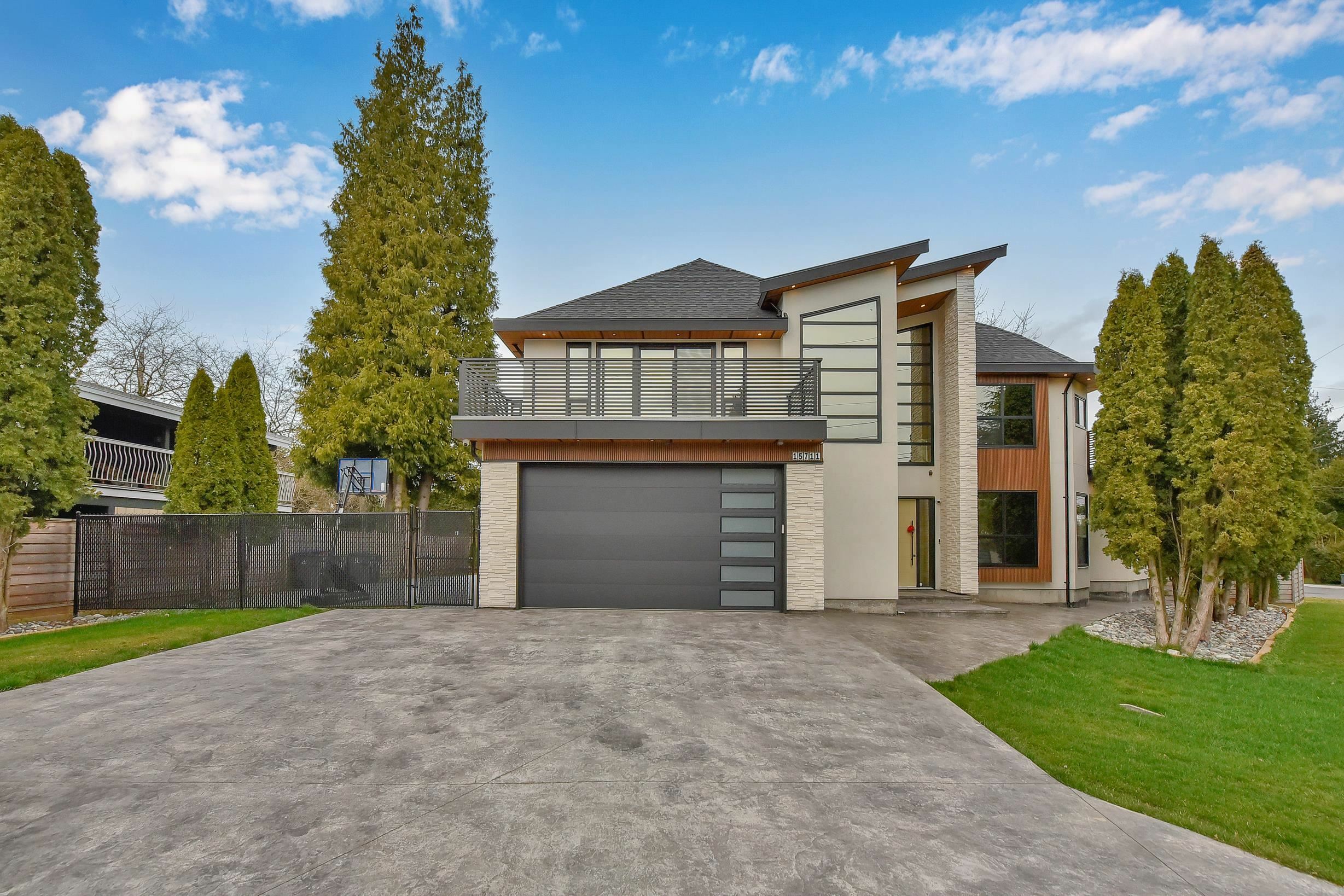 Property Photo: 15711 Aster Road BC V4A 1Y4