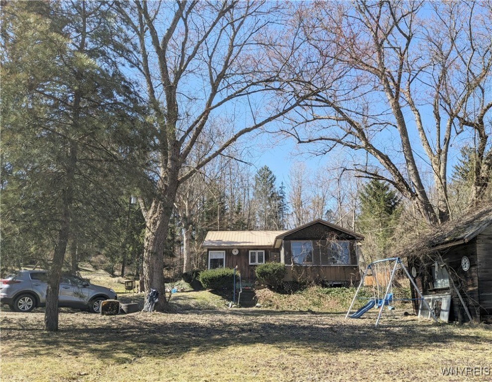 Property Photo: 70 Wildemere Drive NY 14009