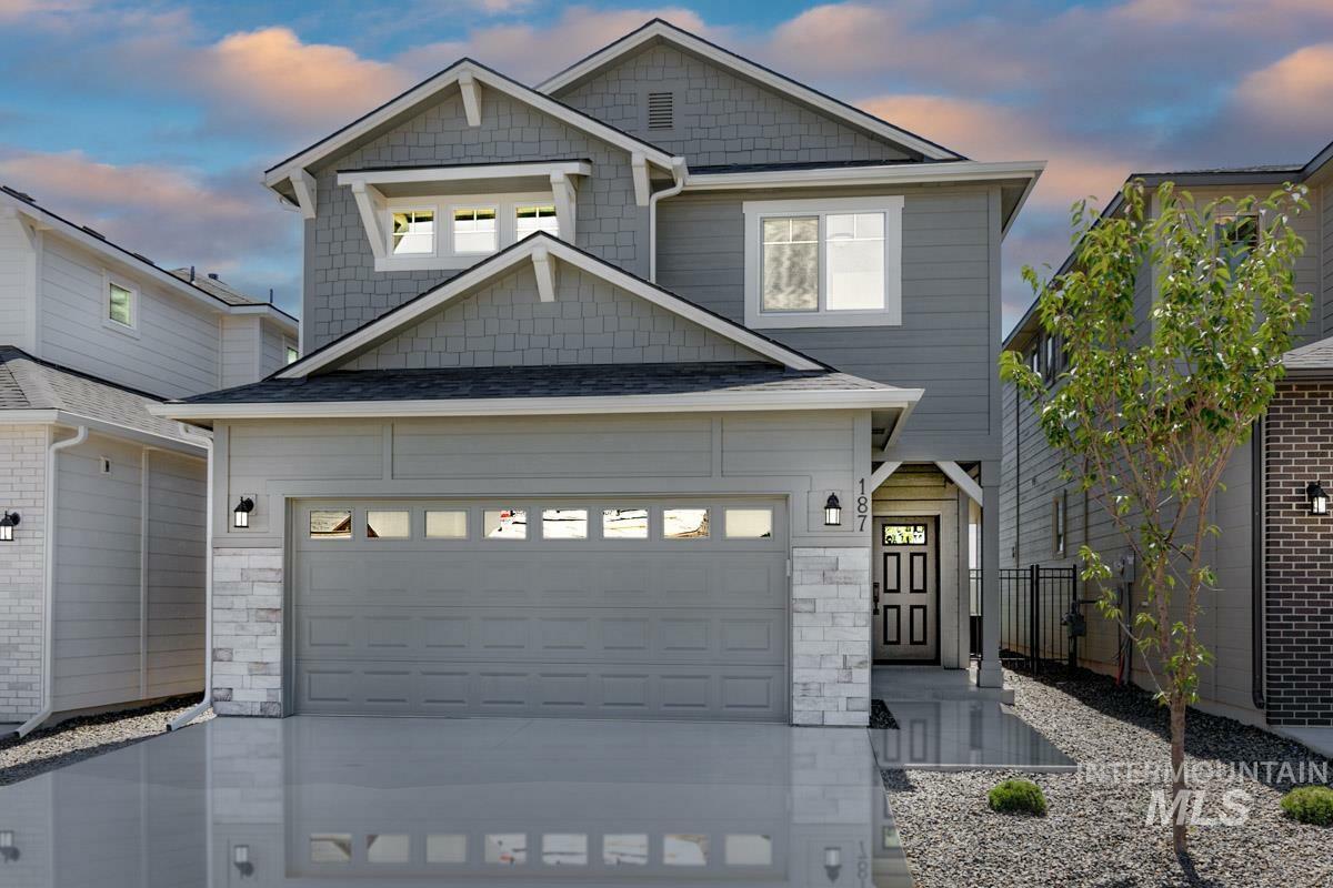 Property Photo: 198 W Haniken St. ID 83642
