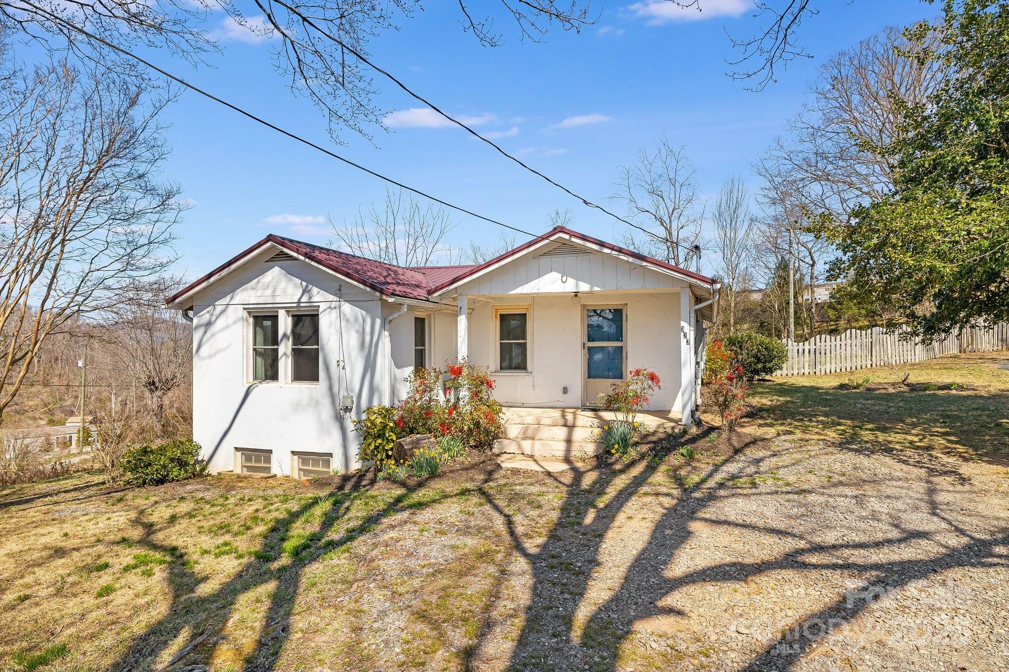 Property Photo: 323 Emma Road NC 28806