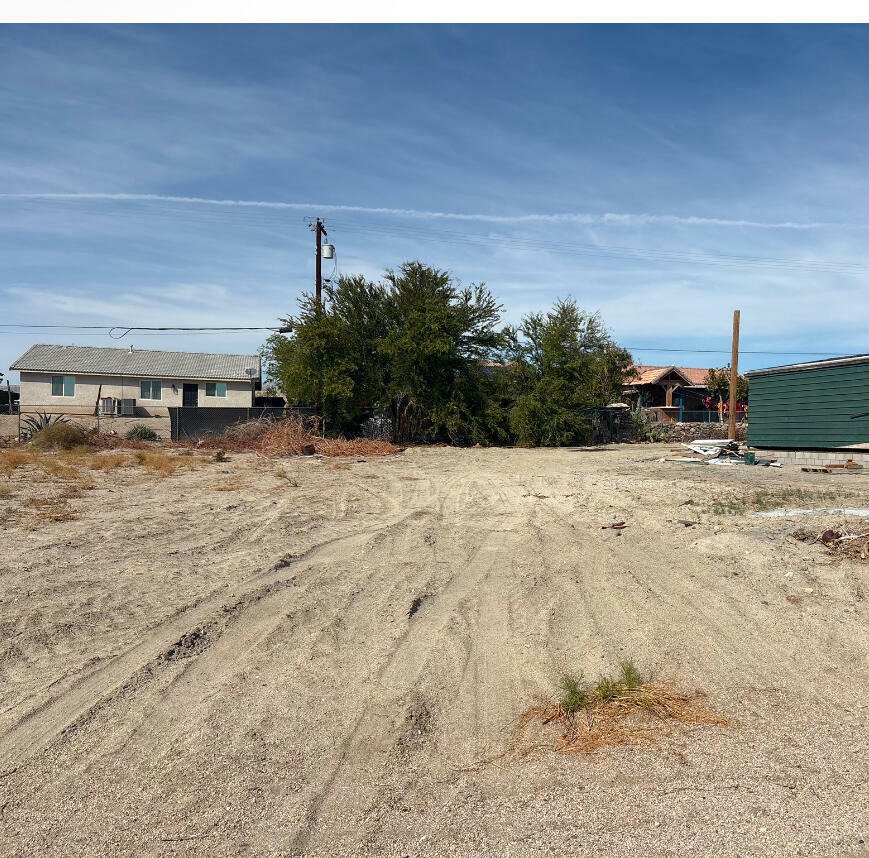 Property Photo: 0 Rocky Point Dr Drive CA 92254