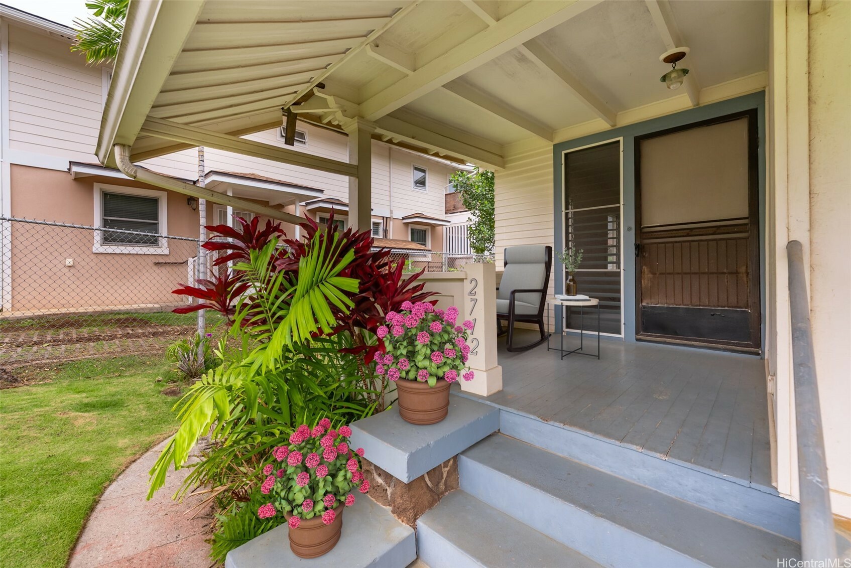 2712 Pulena Place  Honolulu HI 96822 photo