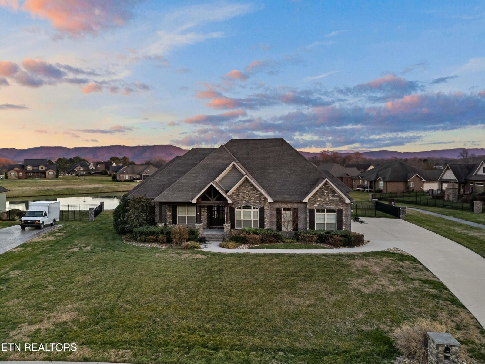 Property Photo: 3310 Bridgewater Crossing TN 37804
