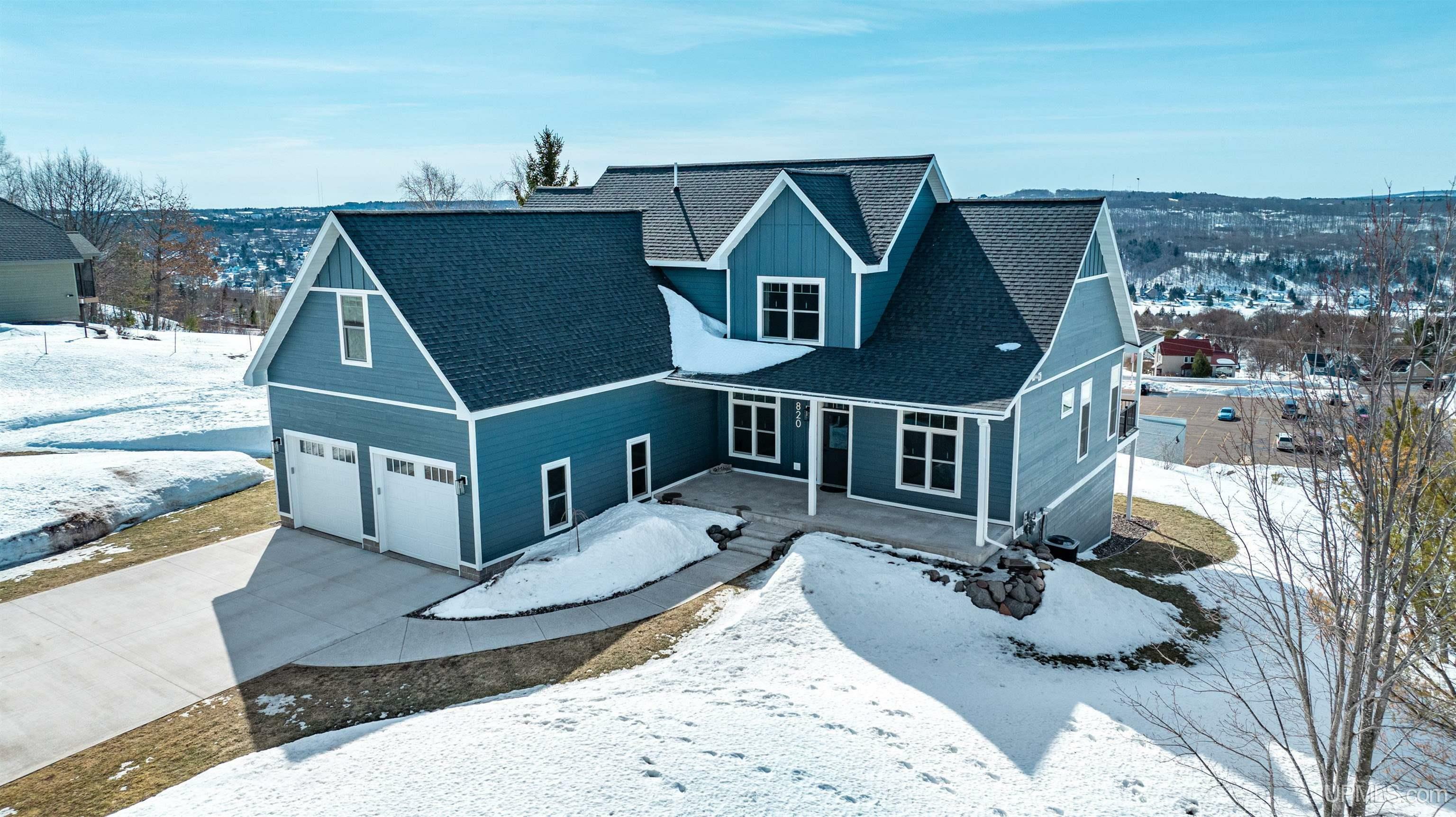 820 Valley View Drive  Hancock MI 49930 photo