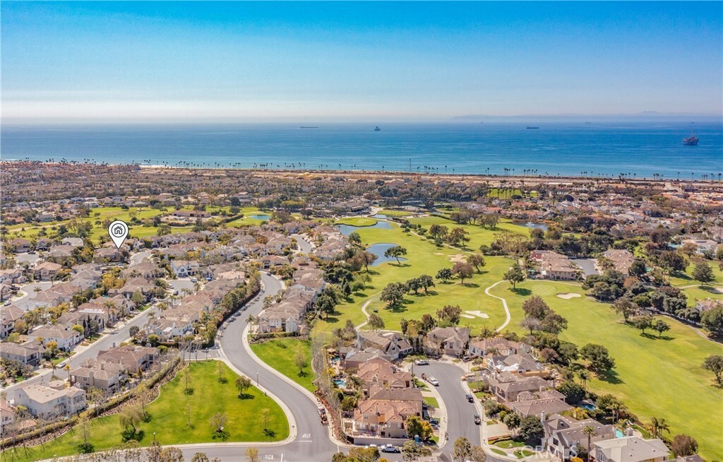 Property Photo: 19586 Cloverwood Circle CA 92648
