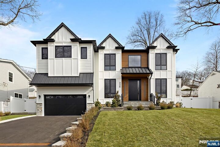 336 Lockwood Drive  Paramus NJ 07652 photo