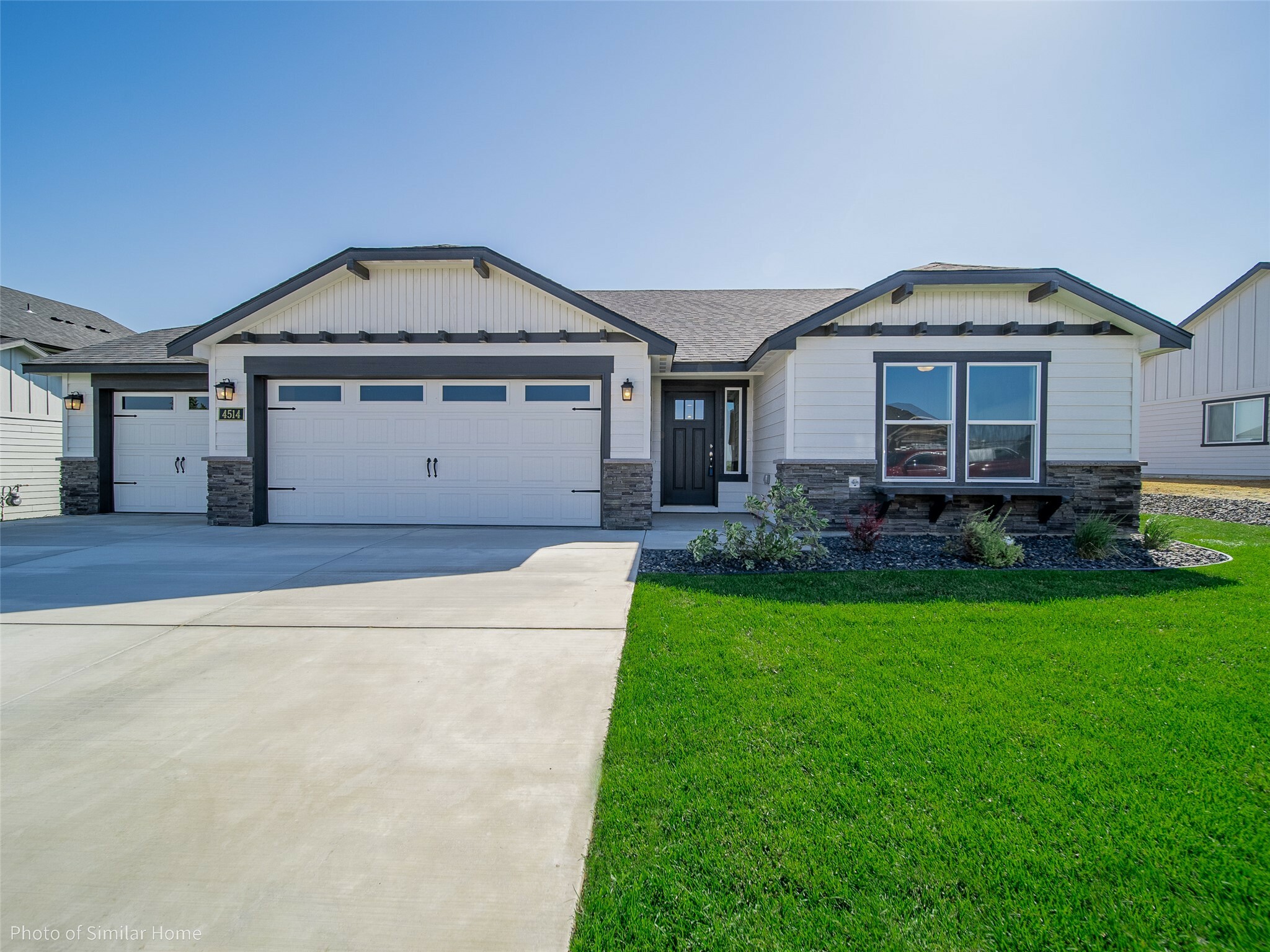 Property Photo: 8868 Santa Anita Road MT 59808