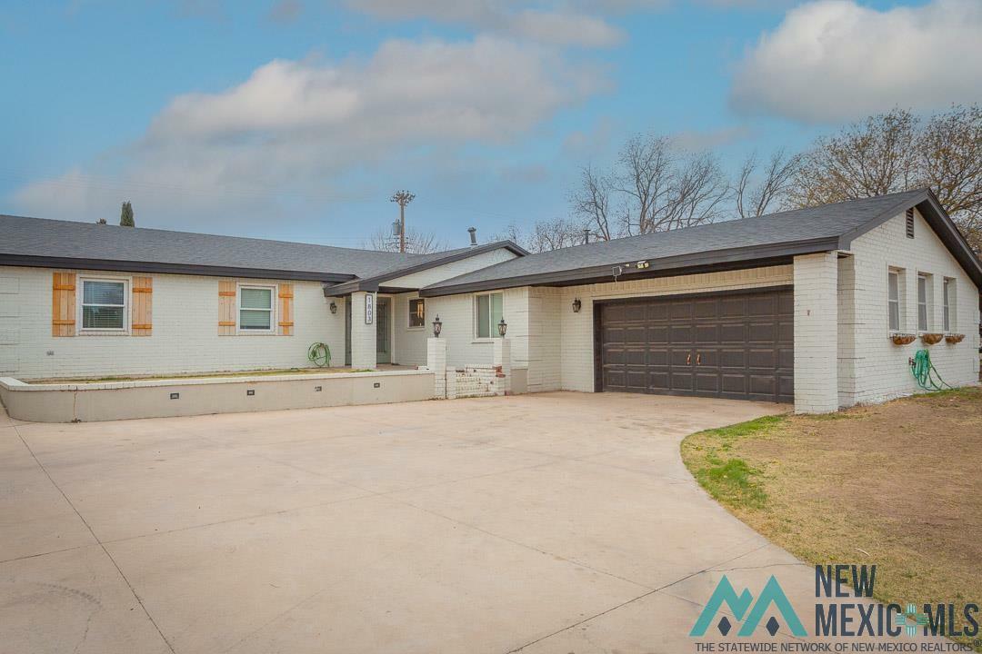Property Photo: 1803 W Ray Avenue NM 88210