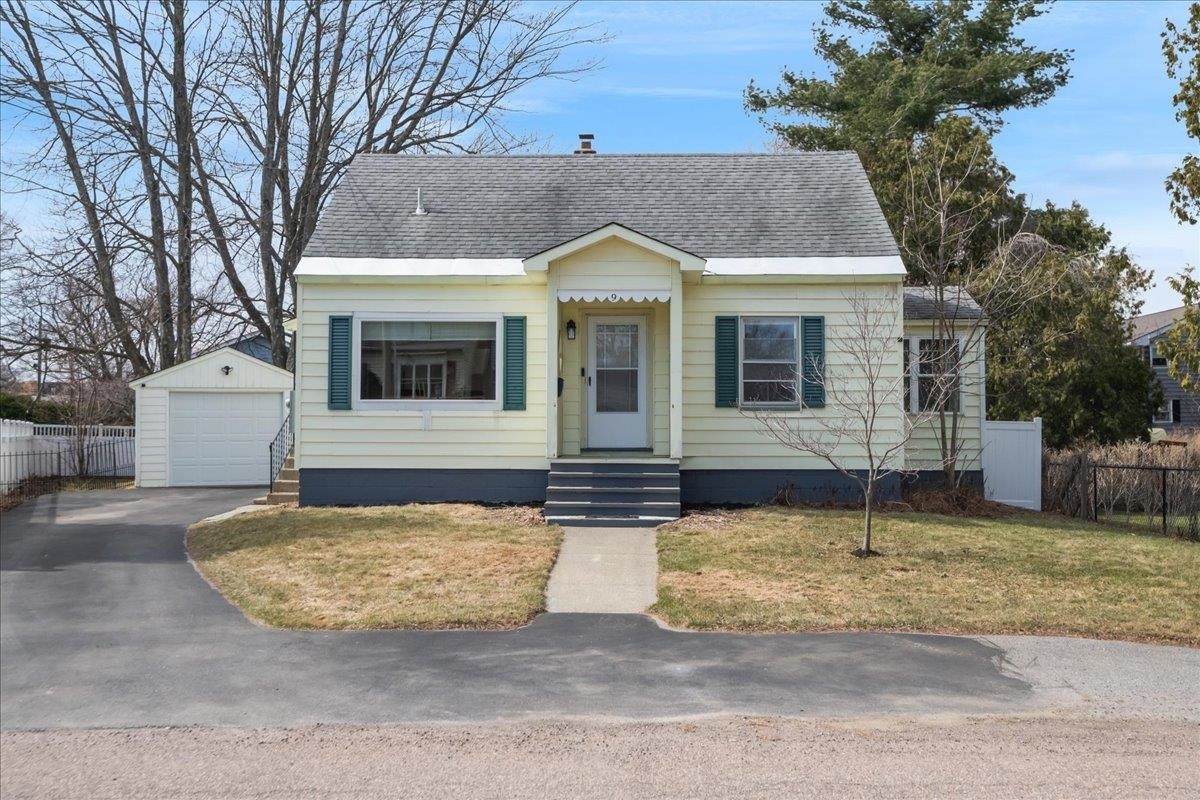 Property Photo: 9 Heath Street VT 05403