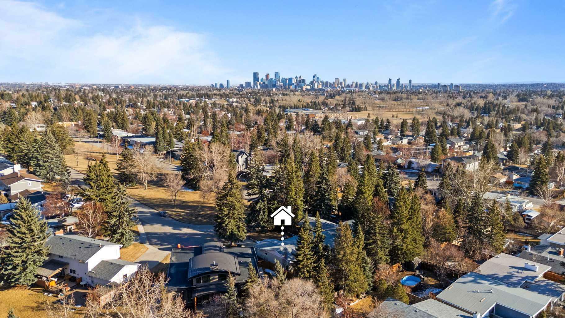 Property Photo: 1908 Cayuga Drive NW AB T2L 0N3