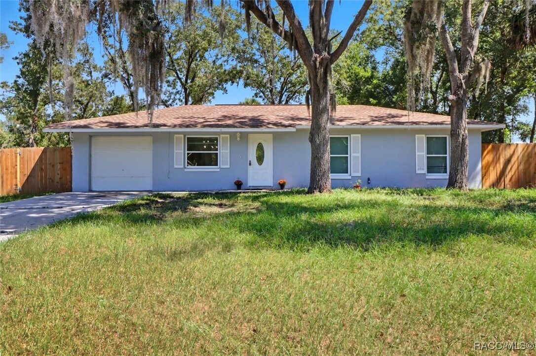 Property Photo: 2951 N Carleen Terrace FL 34428