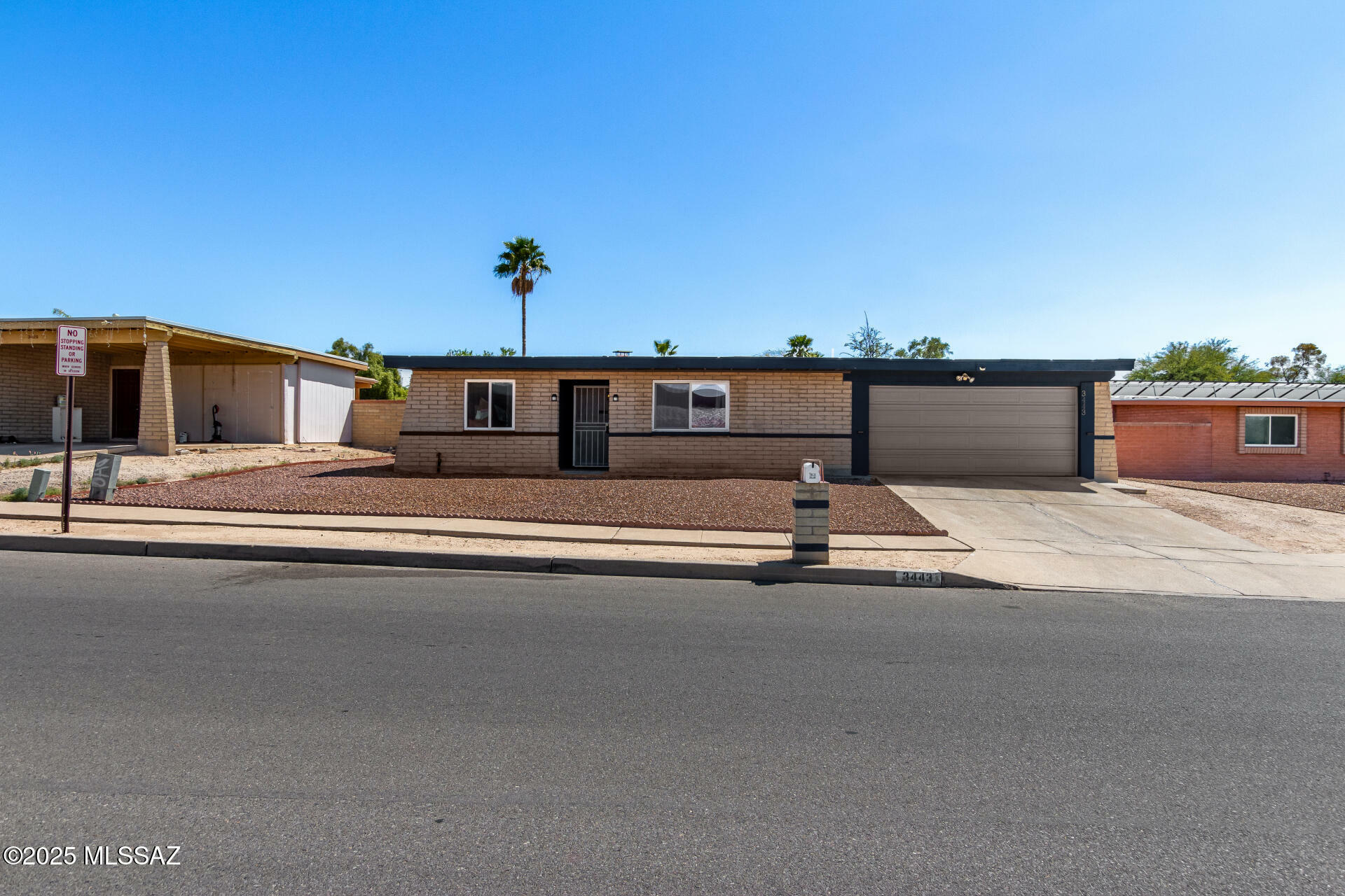 Property Photo: 3443 W Horizon Hills Drive AZ 85741