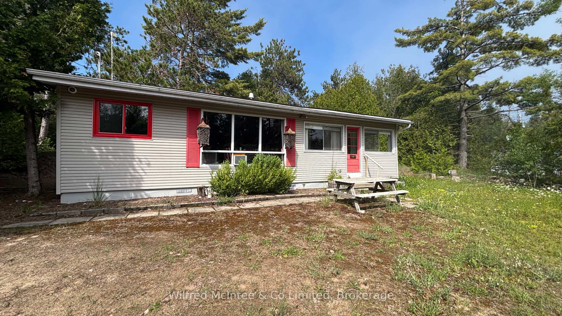 Property Photo:  270 Ogimah Road  ON N0H 2G0 