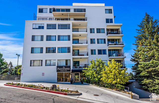 Property Photo: 8 E Hillside Ave. N #406 UT 84103