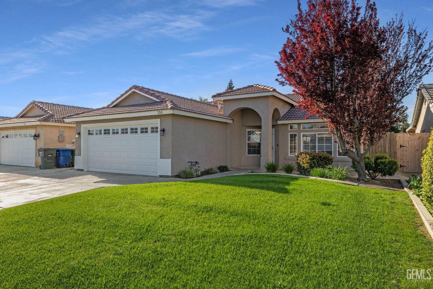 Property Photo: 253 Sherman Peak Drive CA 93308