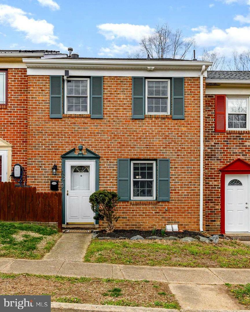 Property Photo: 122 Janney Court VA 22408