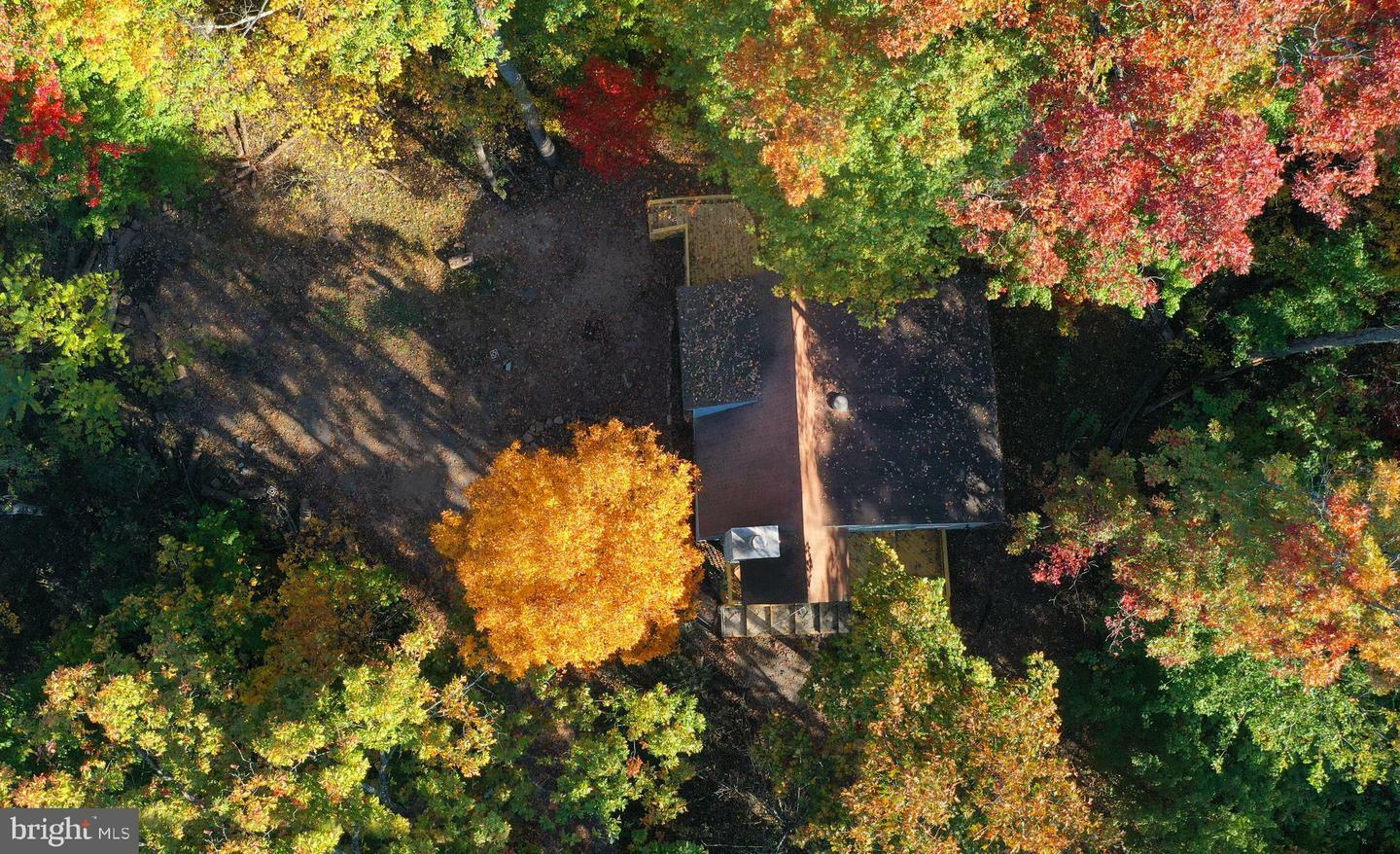 Property Photo: 304 Glenwood Lane WV 25420