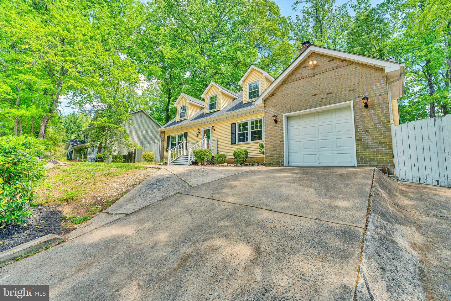 Property Photo: 158 Olde Concord Road VA 22554