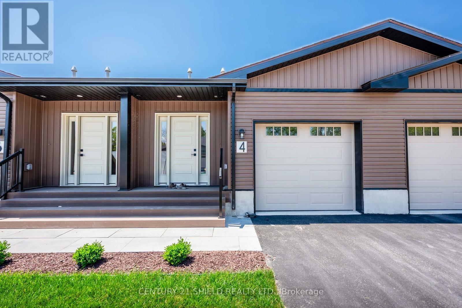 4 Erindale Lane  South Stormont ON K0C 1P0 photo