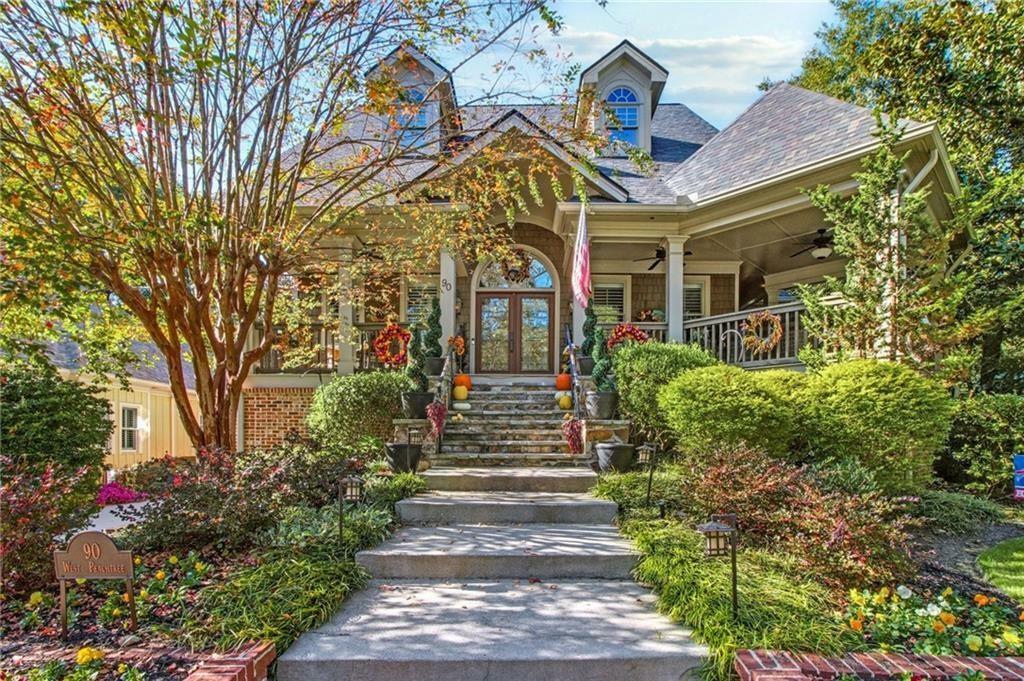 Property Photo: 90 W Peachtree Street GA 30071