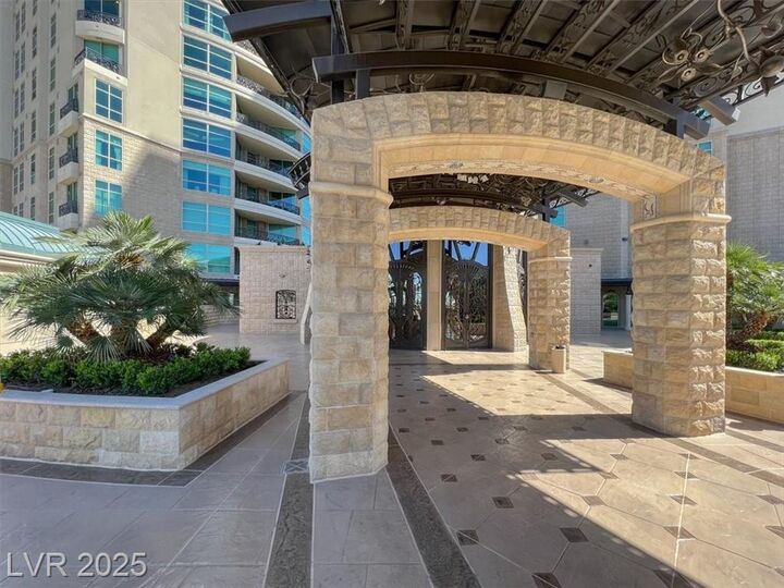 Property Photo:  9101 Alta Drive 18  NV 89145 