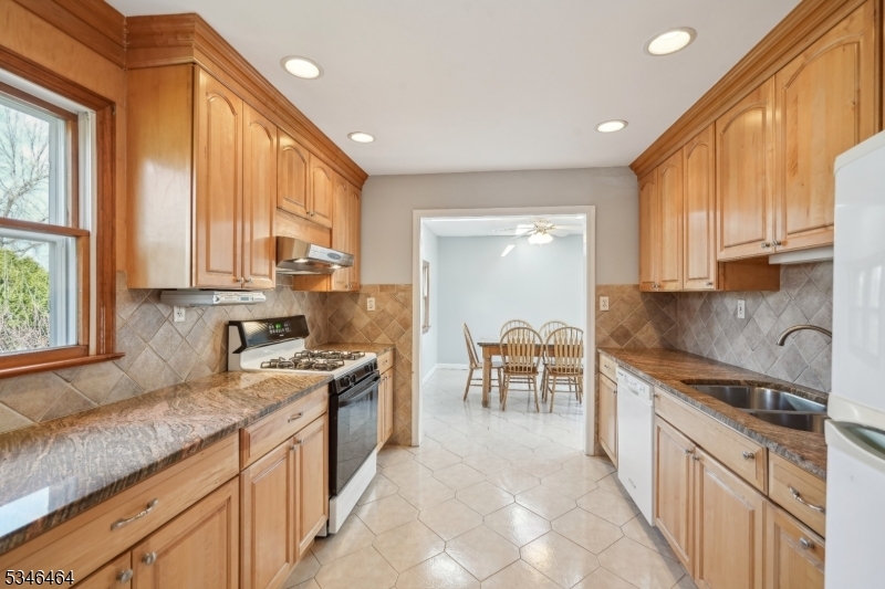 Property Photo: 59 The Fellsway NJ 07974