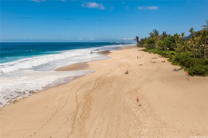 Property Photo:  59-565 Ke Iki Road A  HI 96712 