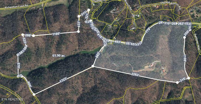 Property Photo: 3656 Henry Town Rd TN 37876