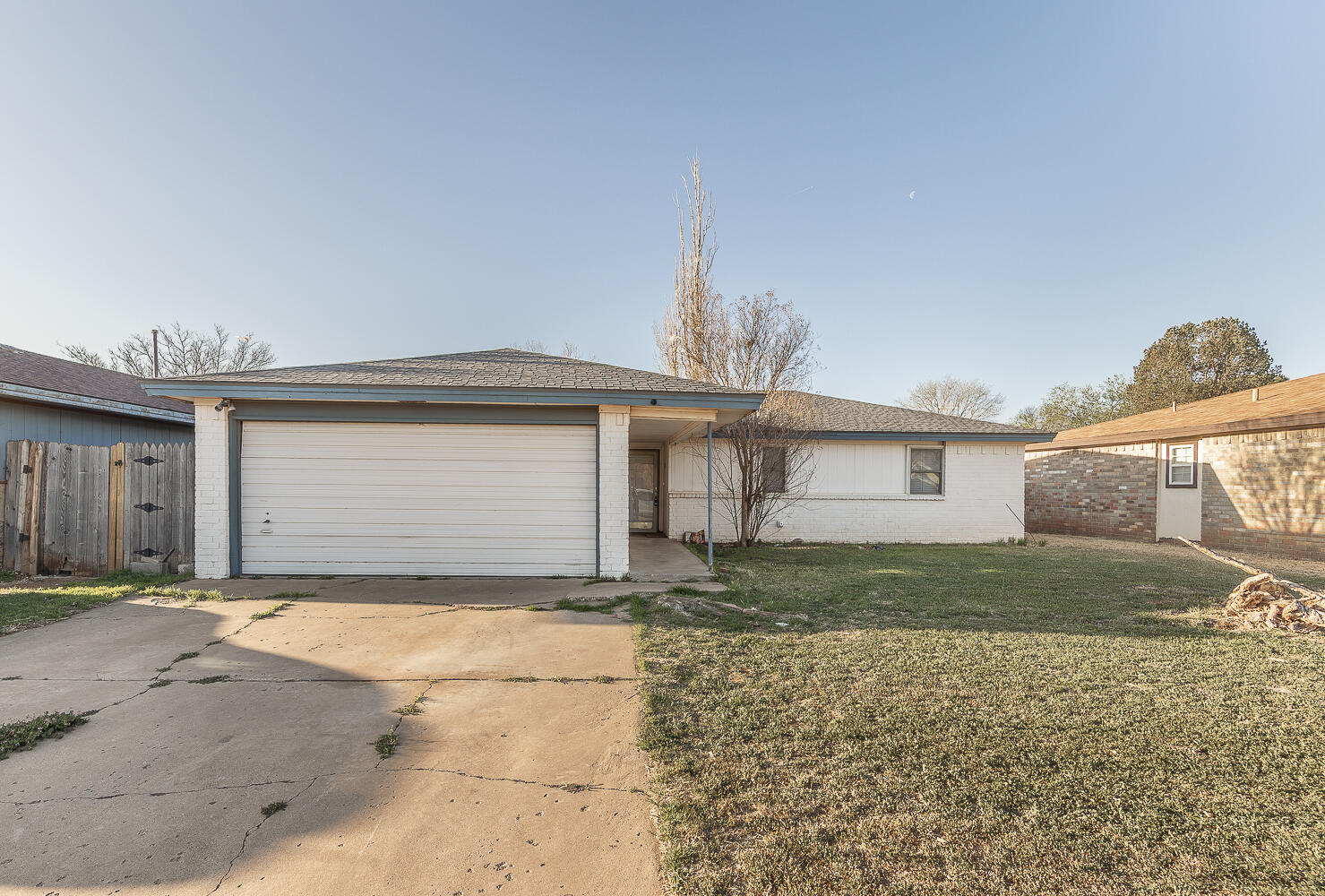 Property Photo: 2307 77th Place TX 79423