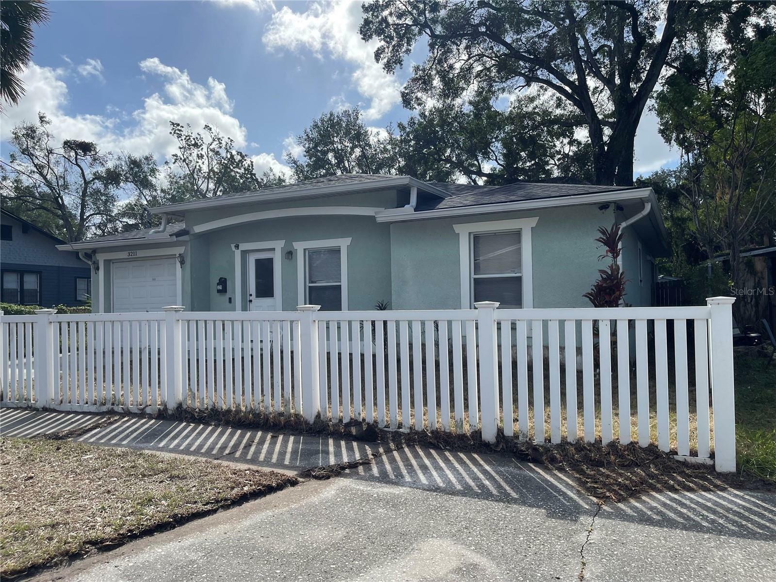 Property Photo: 3211 E 23rd Avenue FL 33605