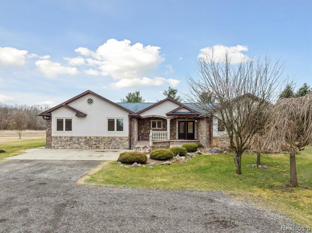 Property Photo: 56565 10 Mile Road MI 48178 8905