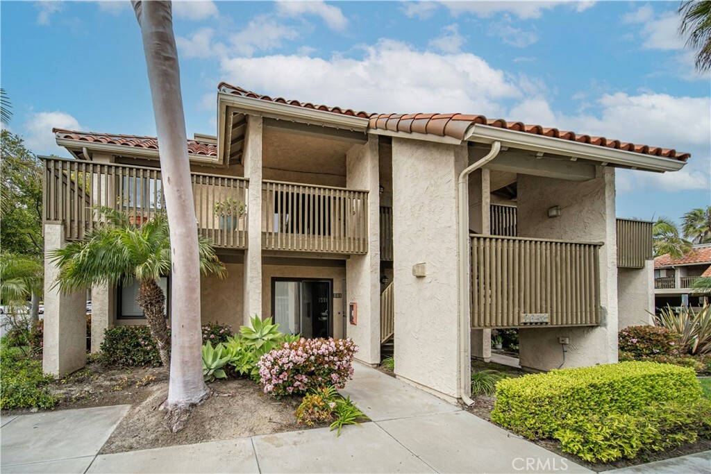 Property Photo: 7648 Bay Drive 201 CA 92648