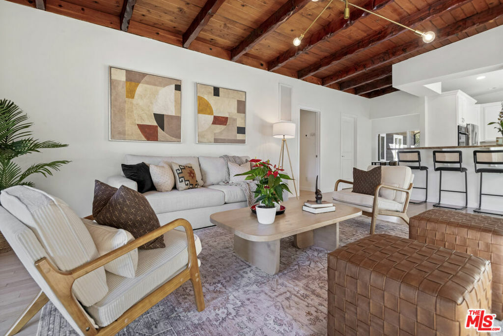 Property Photo: 1128 Canyon Trail CA 90290
