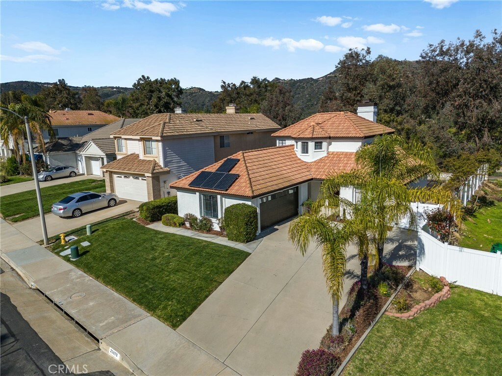 Property Photo: 23078 Jouquin Ridge Dr CA 92562