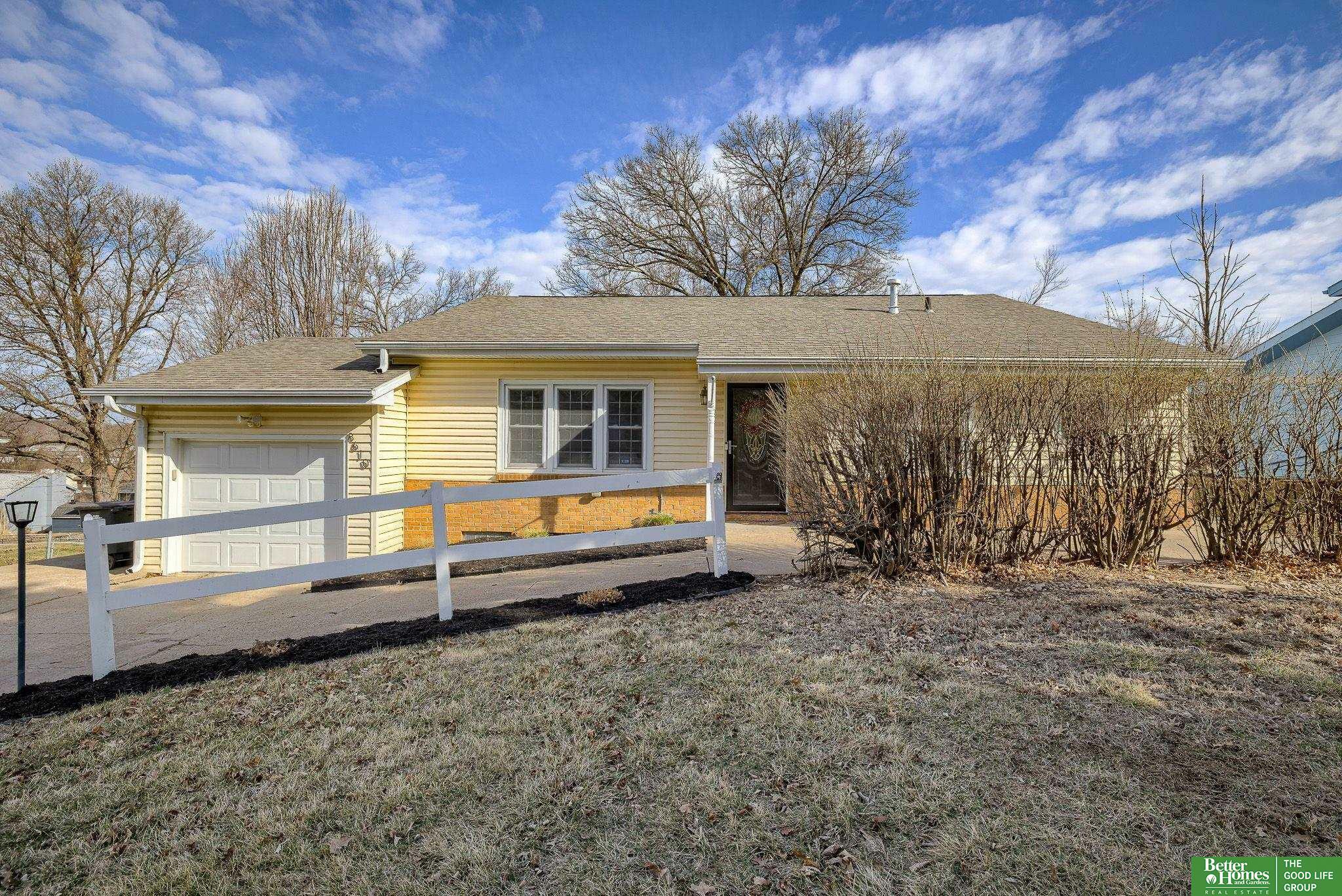 8610 Evans Street  Omaha NE 68134 photo