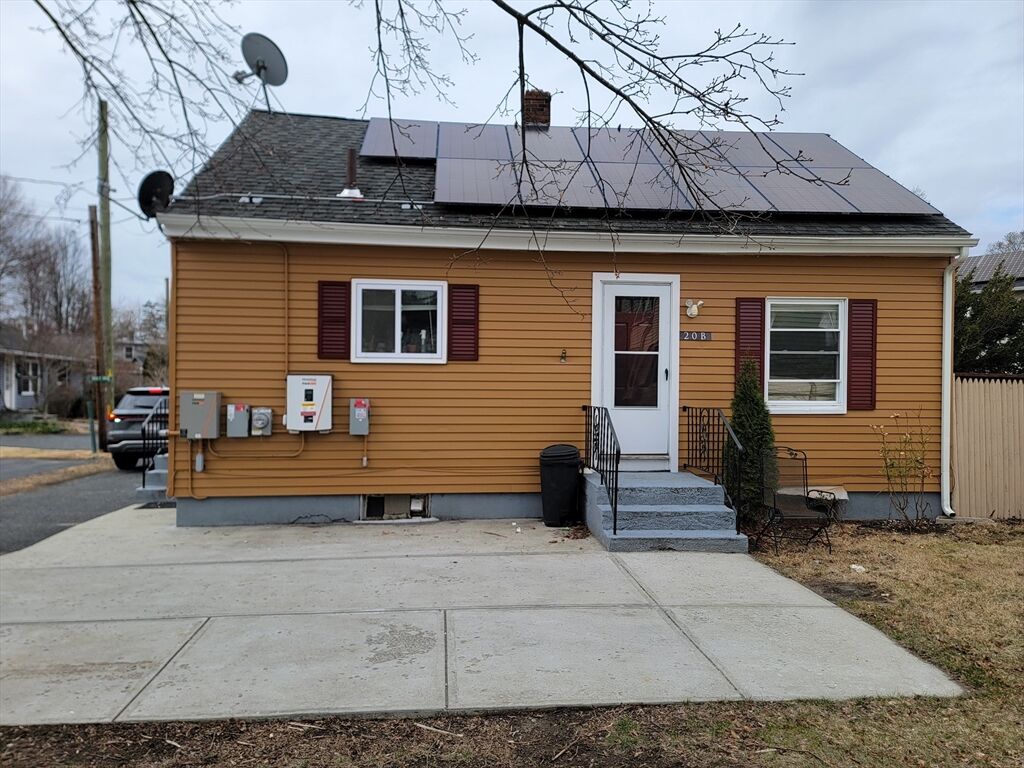Property Photo:  20-B Maple St  MA 01754 