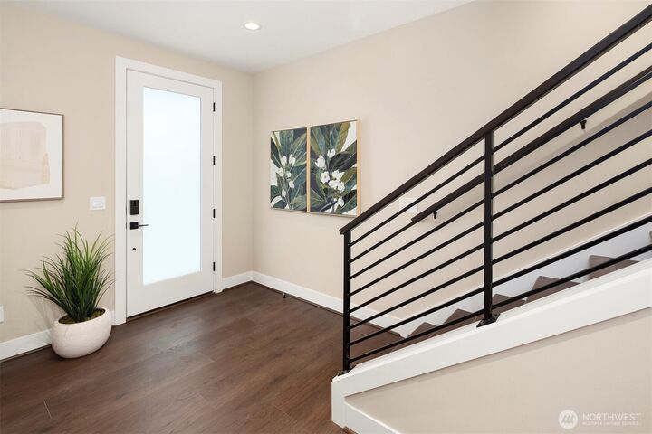 Property Photo:  10823 (Hs 94)  120th Lane NE  WA 98033 
