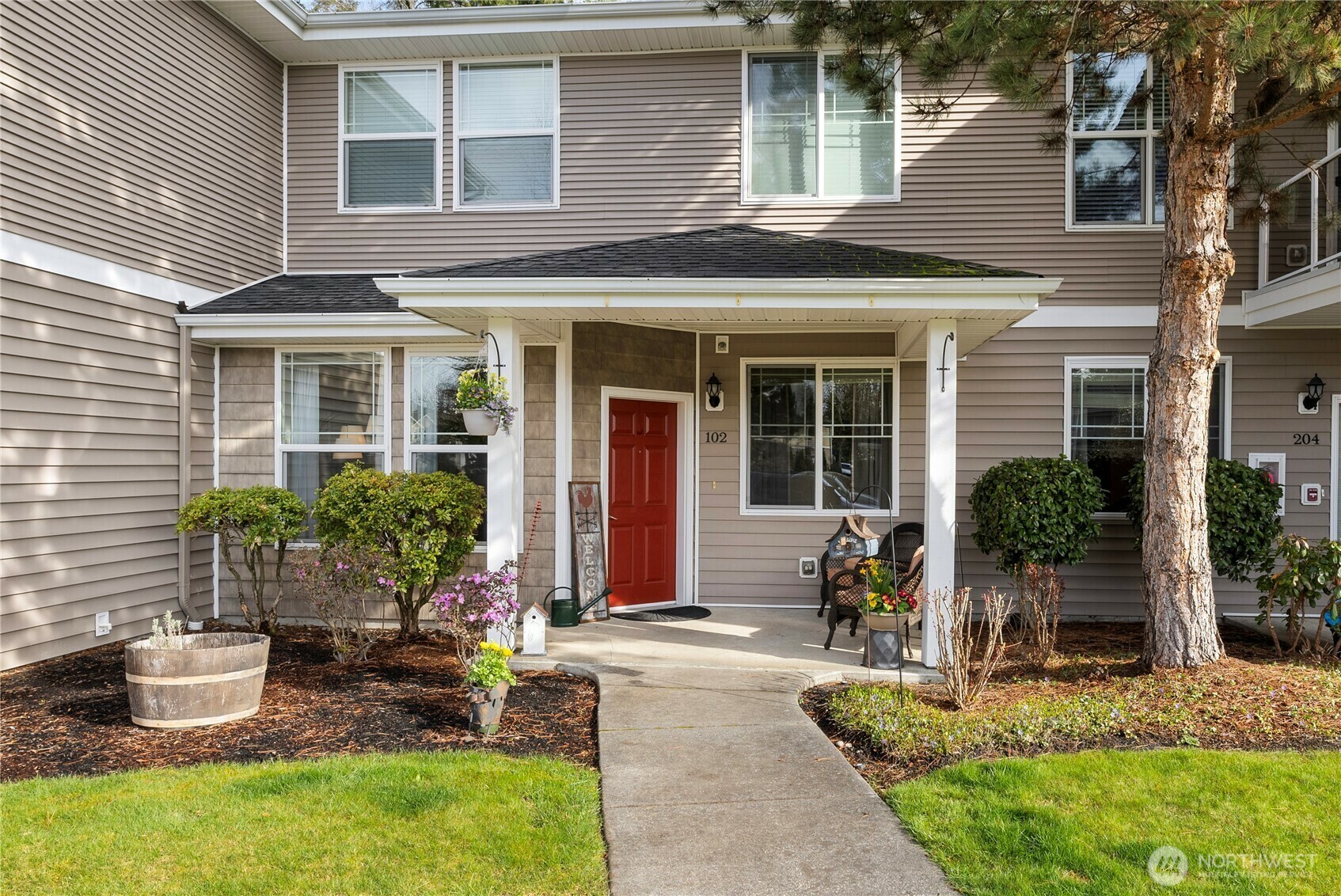 Property Photo: 12601 172nd Street E Jj102 WA 98374