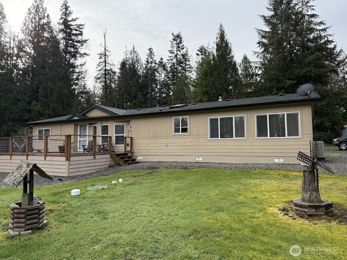 Property Photo: 3029 E Smith Rd WA 98226