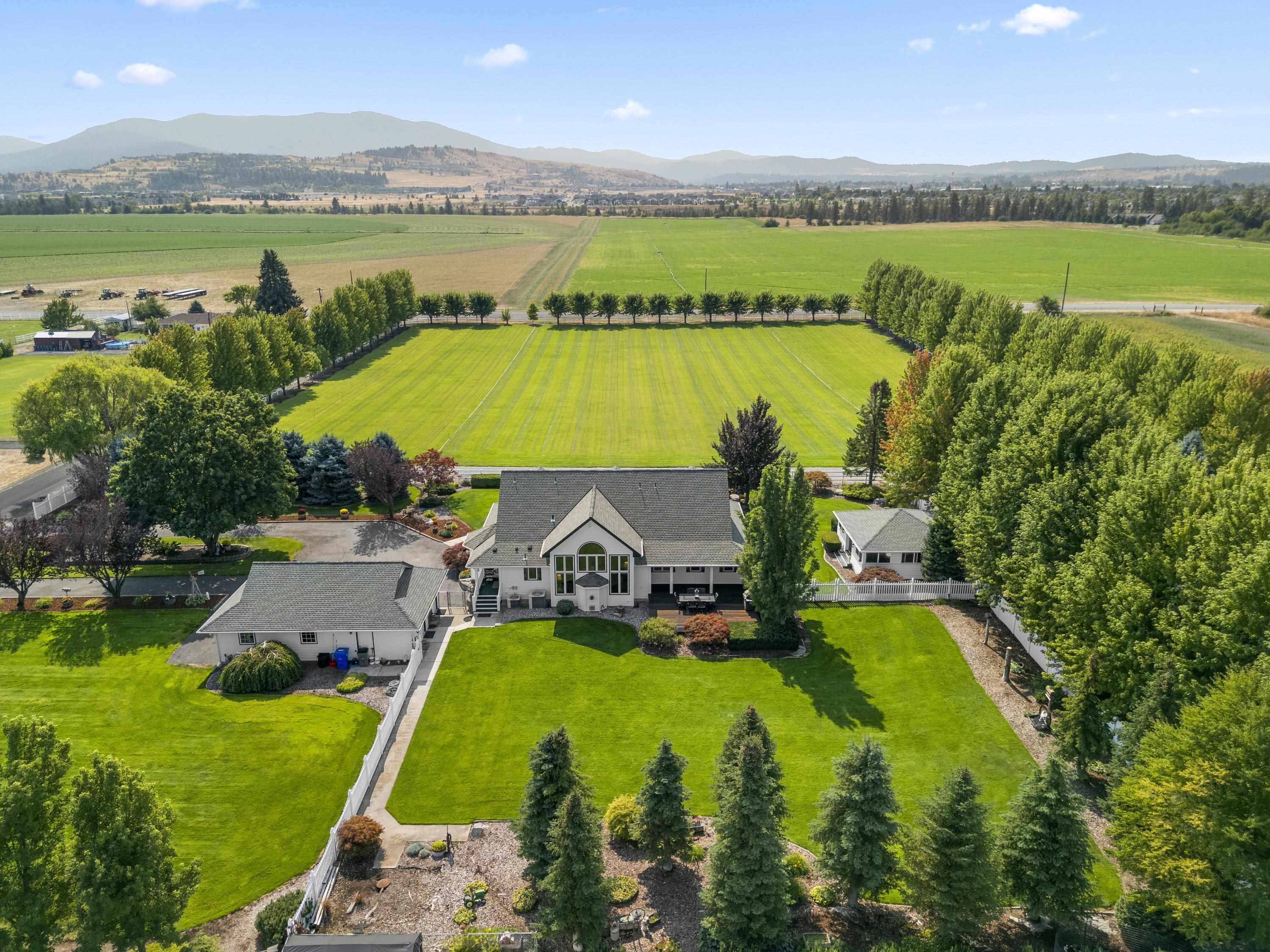 Property Photo: 3333 N Ashton Rd WA 99027