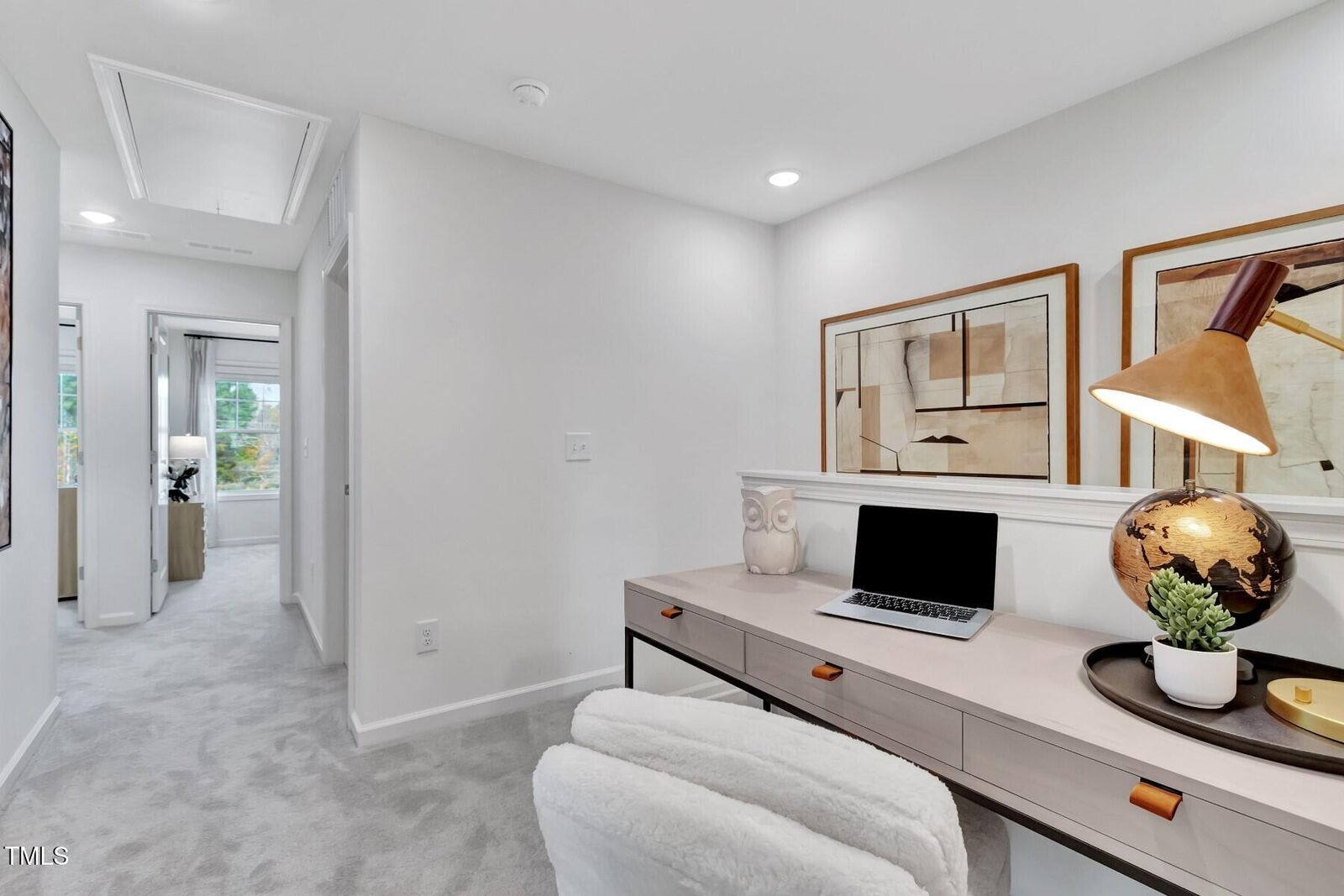 Property Photo: 10018 Secluded Garden Drive Road #187 NC 27523