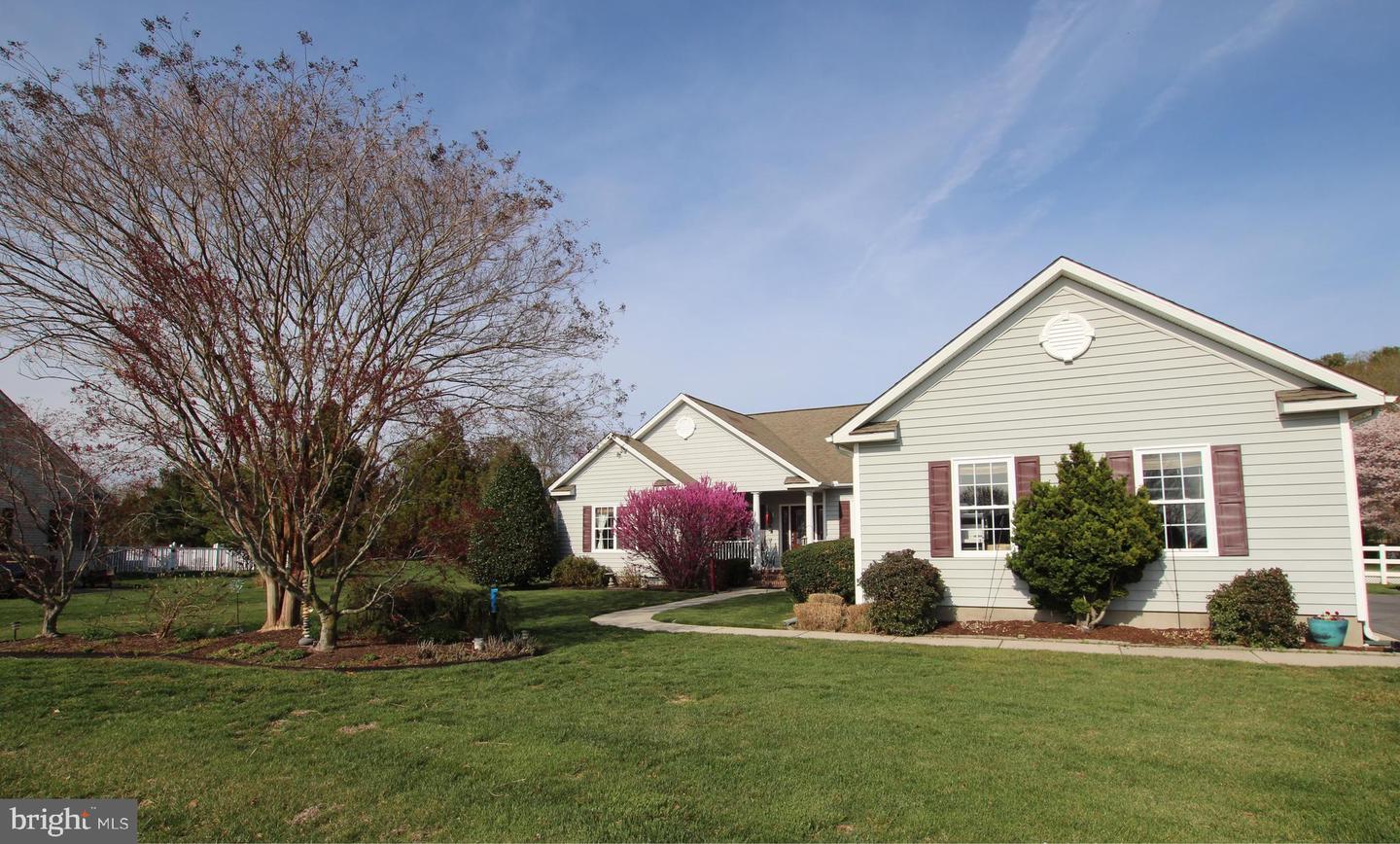 Property Photo: 16408 Winding River Drive DE 19968
