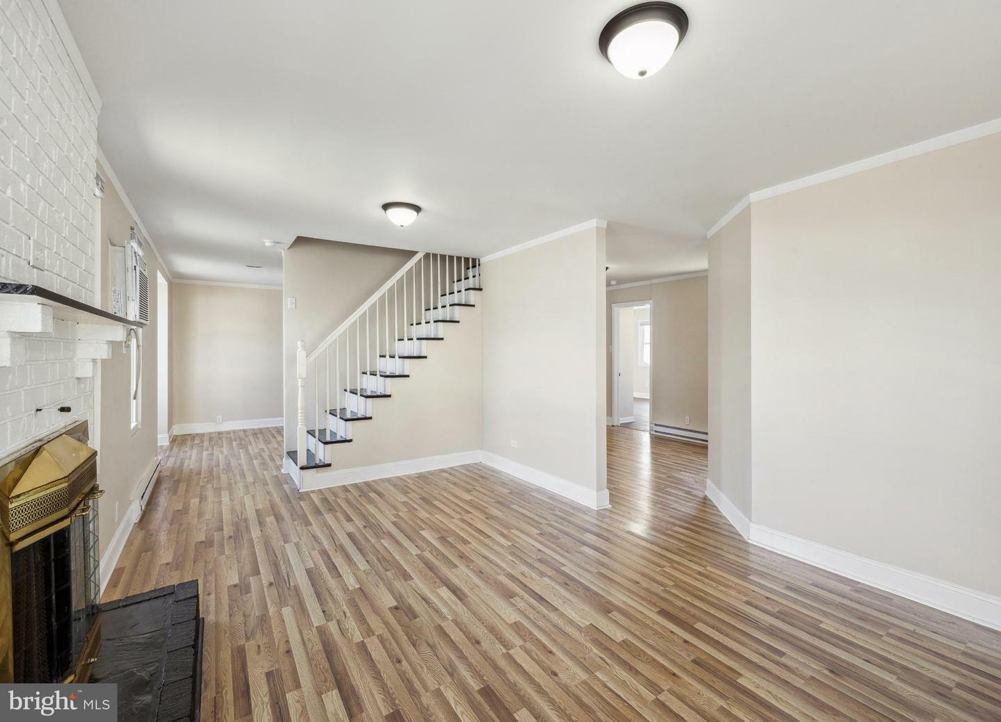Property Photo:  909 Spruce Avenue  NJ 08232 