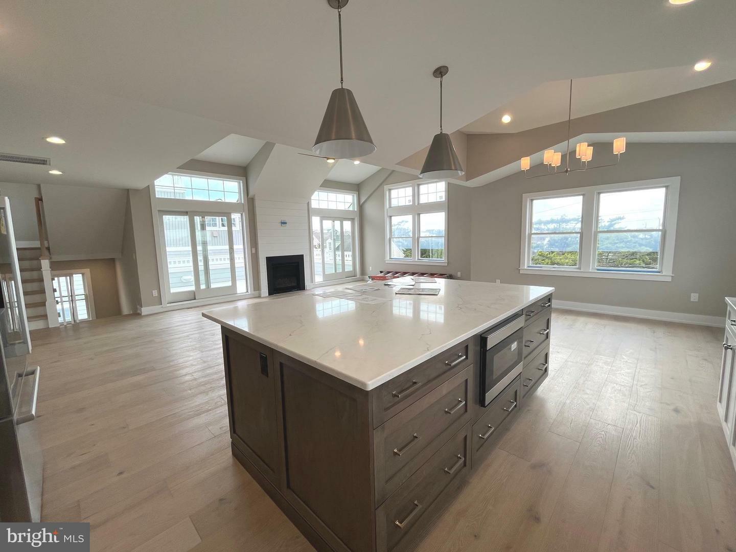 Property Photo:  7 E 39th  NJ 08008 