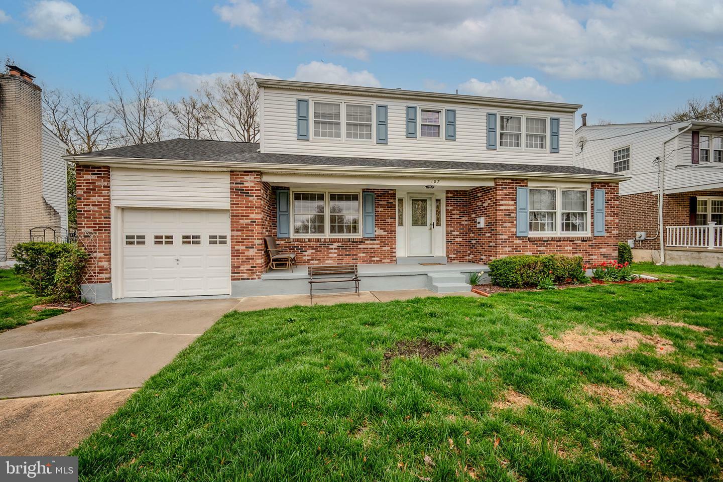 Property Photo:  107 Anita Drive  DE 19713 